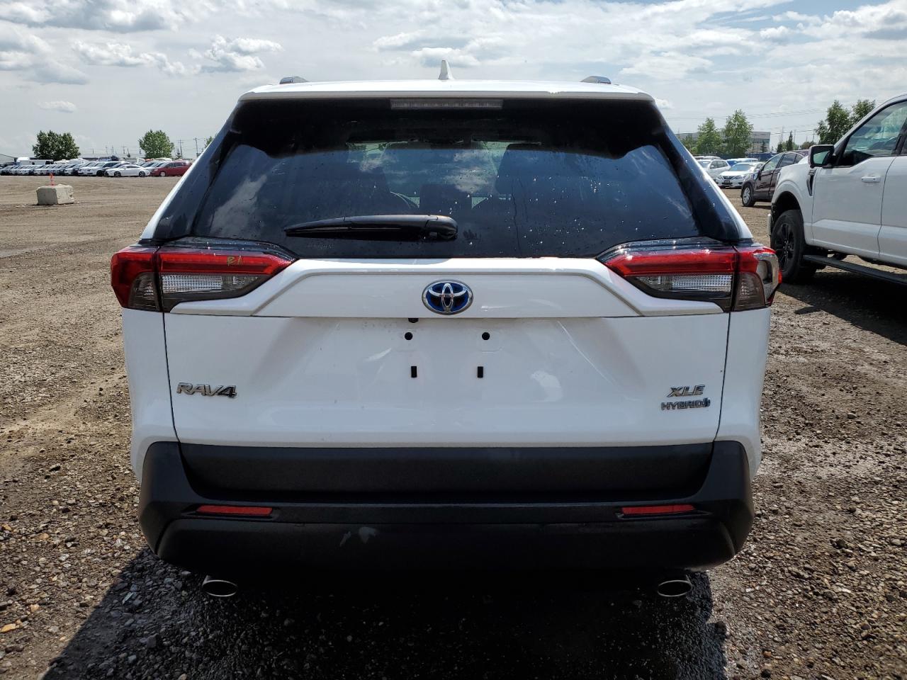 TOYOTA RAV4 2022 VIN 2T3RWRFV1NW150425 photo 6