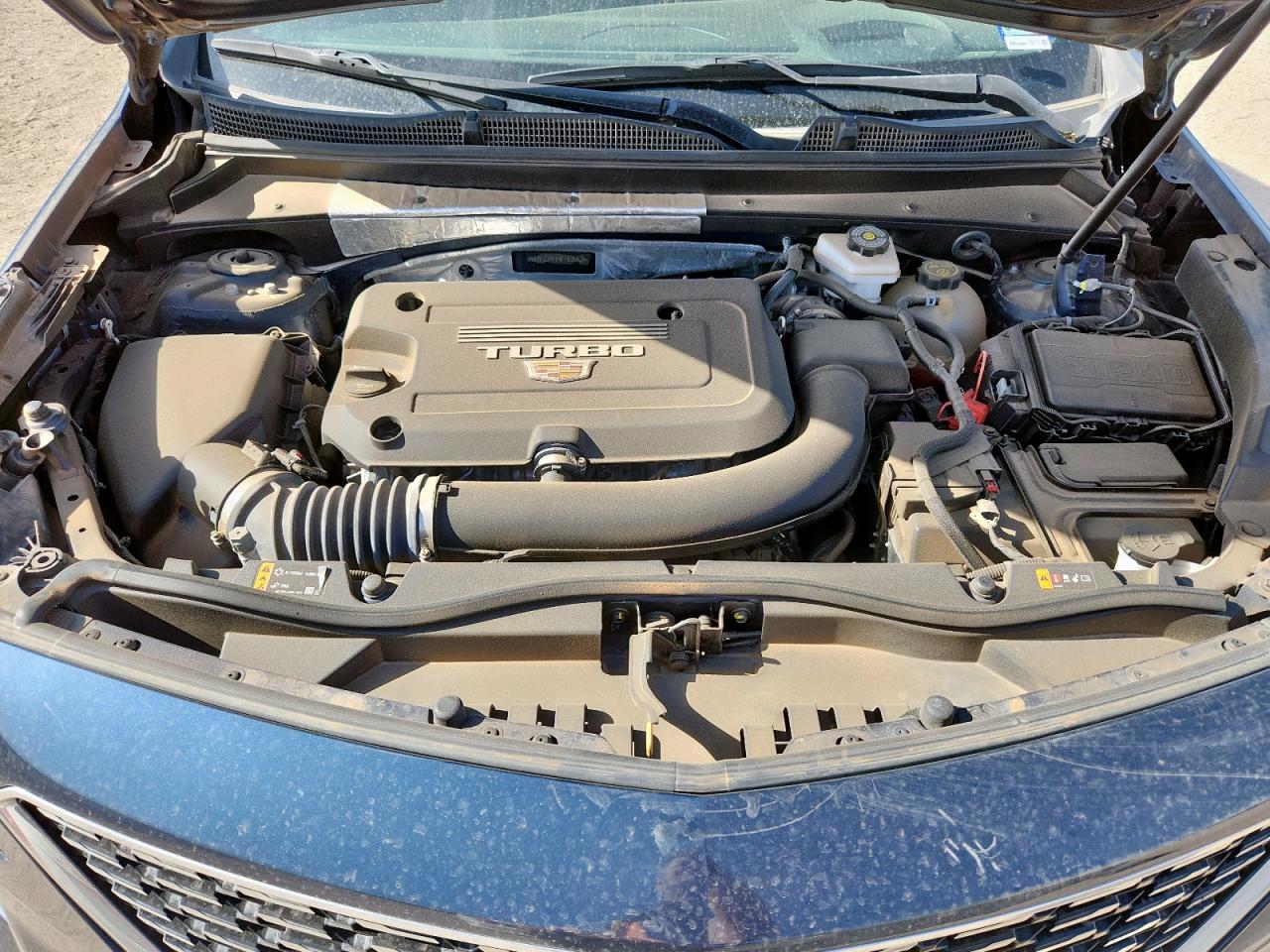 2022 Cadillac Xt4 Premium Luxury VIN: 1GYFZDR4XNF153562 Lot: 61836005
