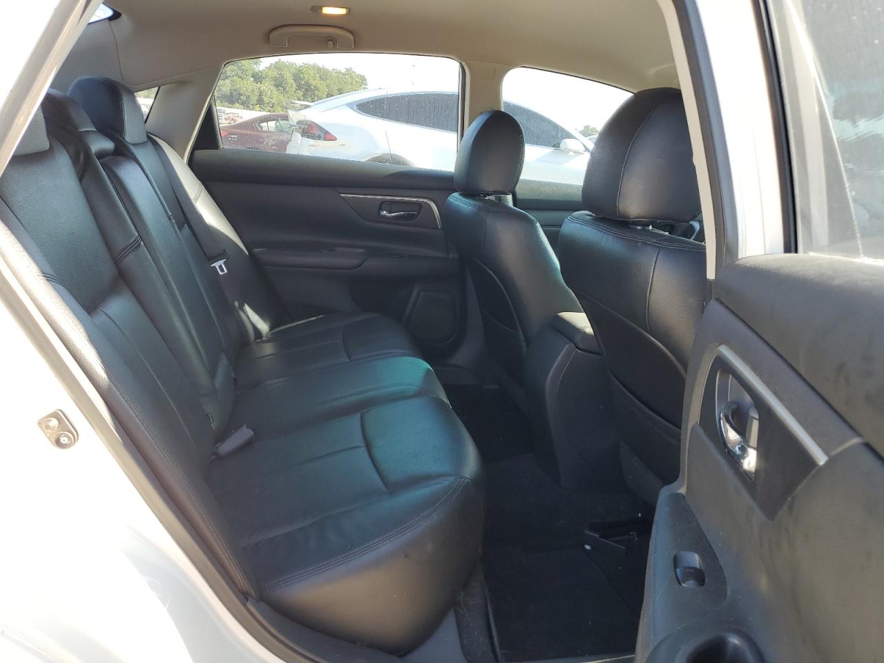 NISSAN ALTIMA 2015 VIN 1N4AL3AP2FC587632 photo 10
