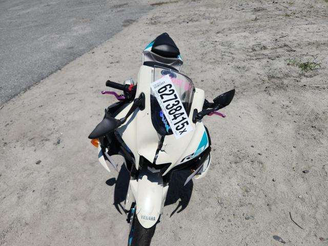  YAMAHA YZF600 2024 Кремовий