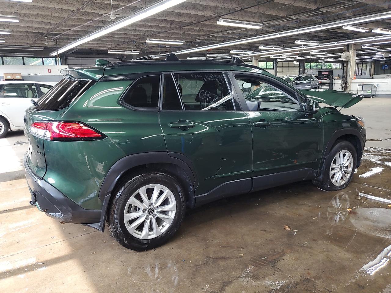 2023 Toyota Corolla Cross Le VIN: 7MUCAABG6PV058993 Lot: 57970845