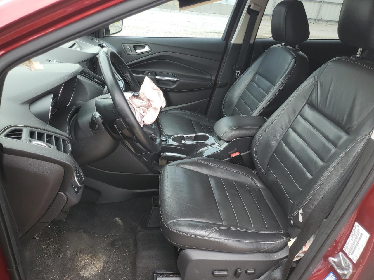 1FMCU0J93GUC10928 FORD ESCAPE 2016