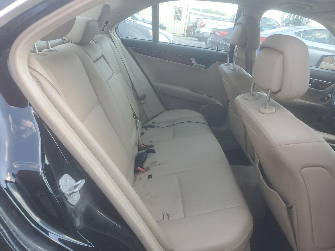 2012 Mercedes-Benz C 250 VIN: WDDGF4HBXCA622670 Lot: 62267245