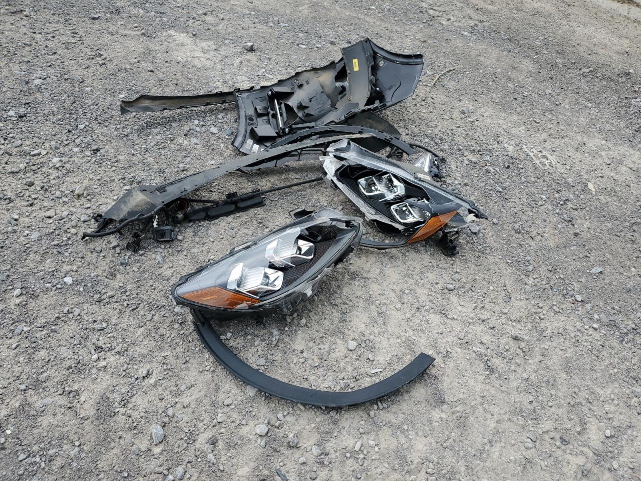 2022 Ford Escape Titanium VIN: 1FMCU0LZ7NUA18812 Lot: 63008725