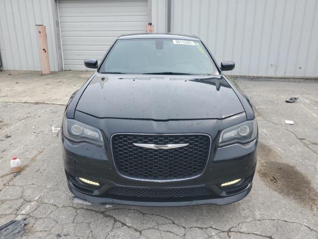  CHRYSLER 300 2018 Черный