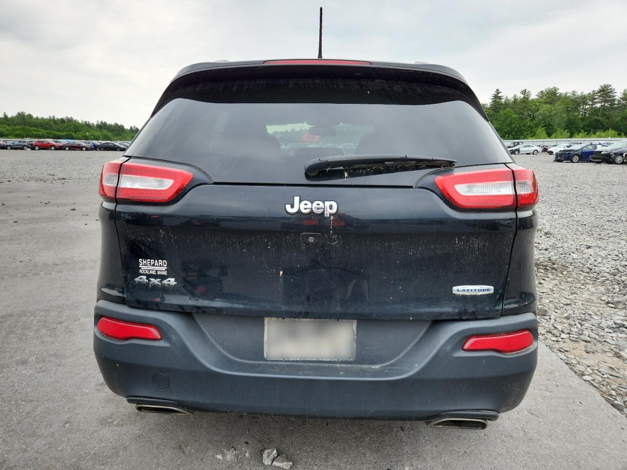 2016 Jeep Cherokee Latitude VIN: 1C4PJMCS5GW143033 Lot: 60025395