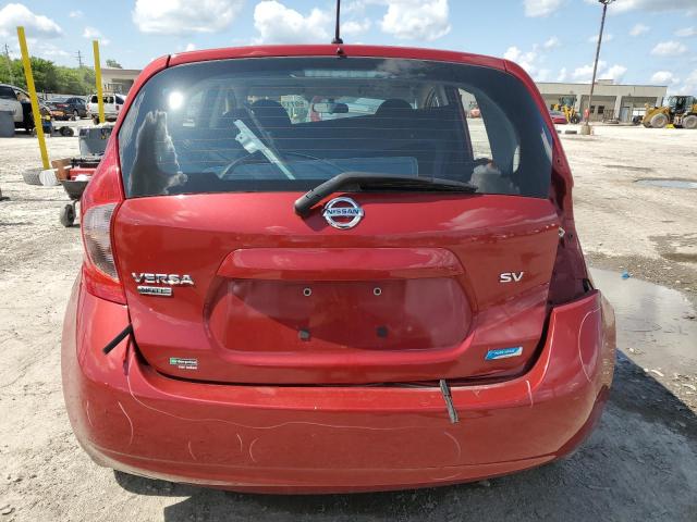  NISSAN VERSA 2015 Красный