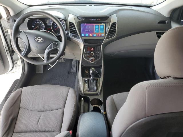  HYUNDAI ELANTRA 2016 Biały