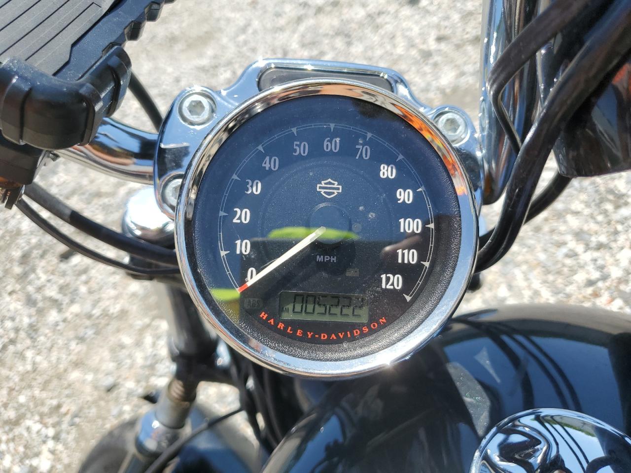 2018 Harley-Davidson Xl1200 C VIN: 1HD1CT315JC414956 Lot: 61955445