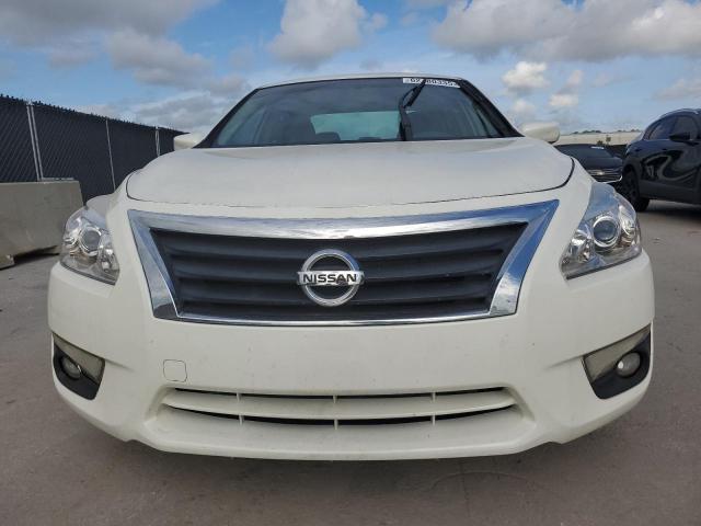  NISSAN ALTIMA 2015 Белы