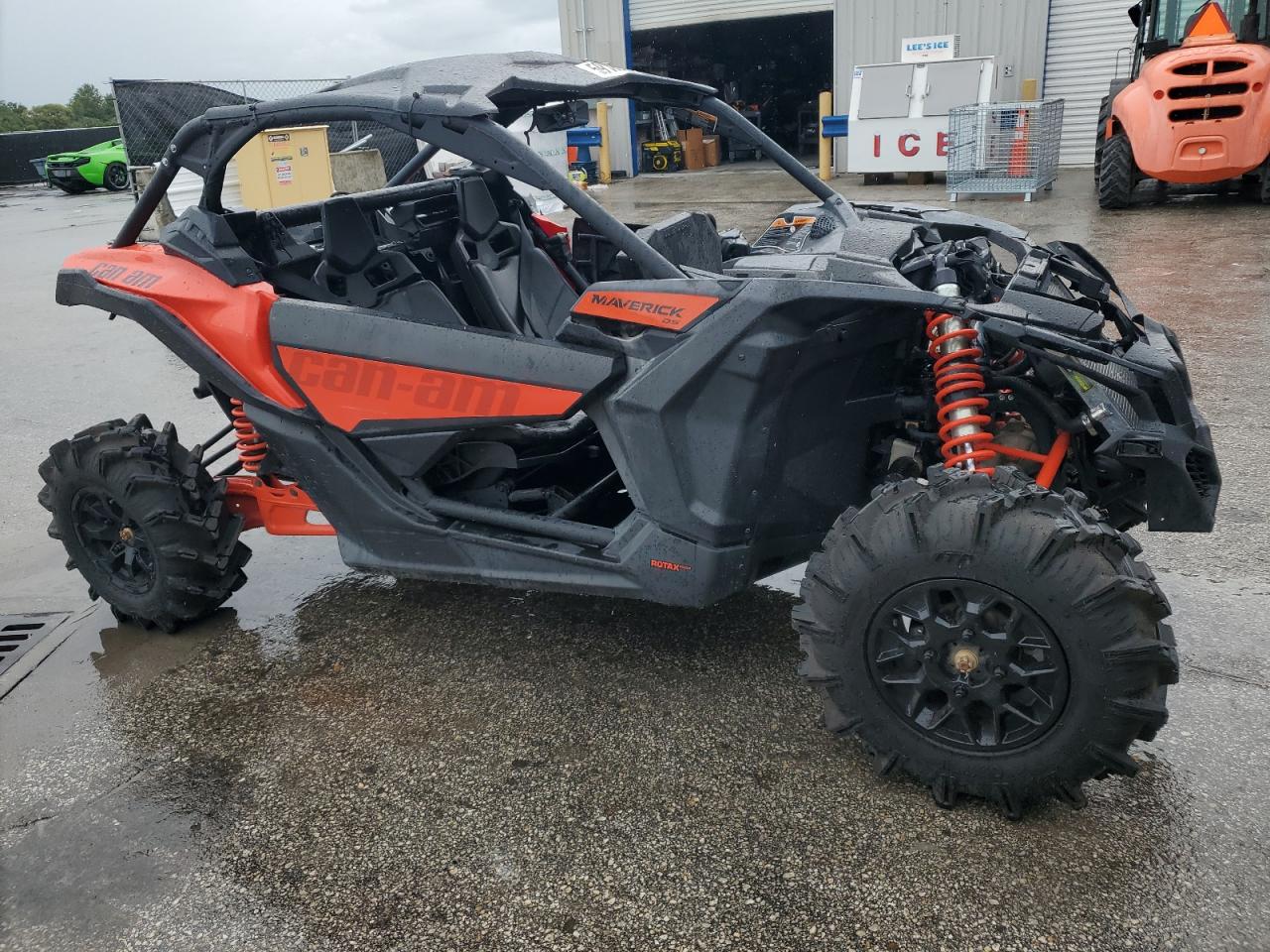 2021 Can-Am Maverick X3 Ds Turbo for Sale in Orlando, FL - Front End