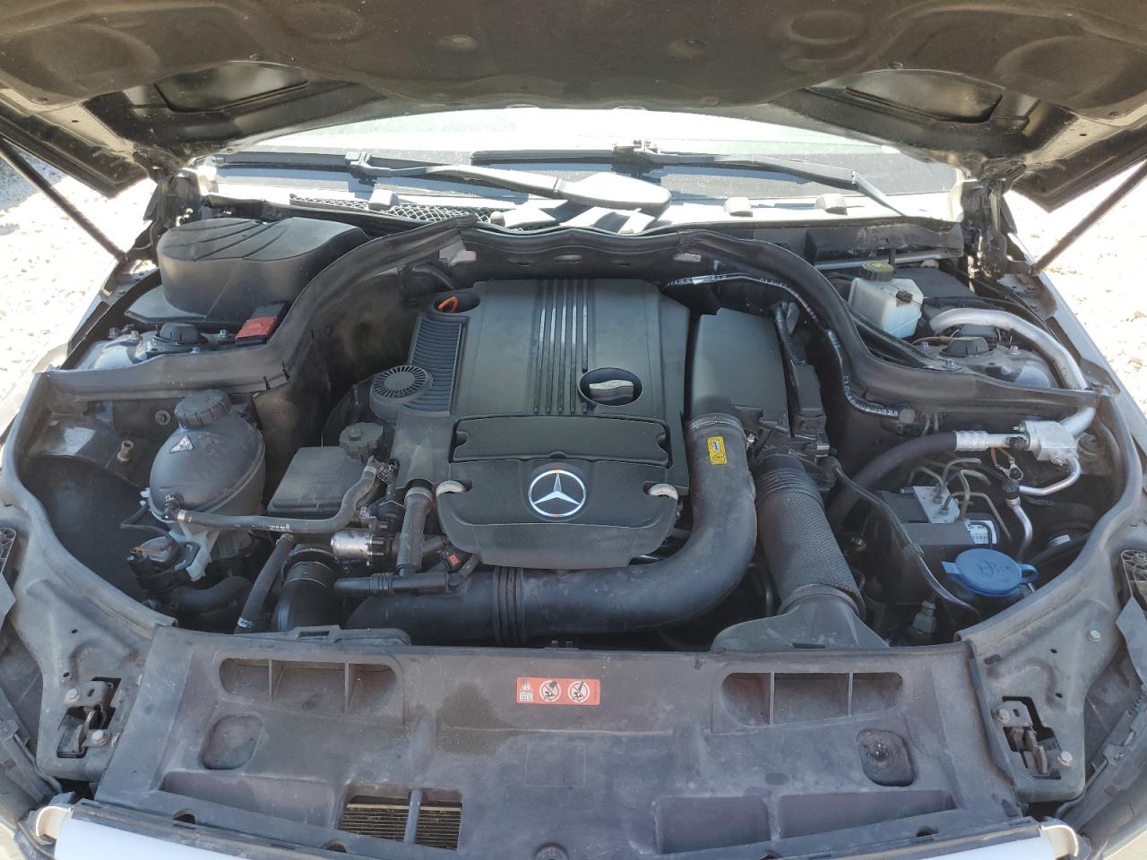 2012 Mercedes-Benz C 250 VIN: WDDGF4HB3CA669569 Lot: 60805995