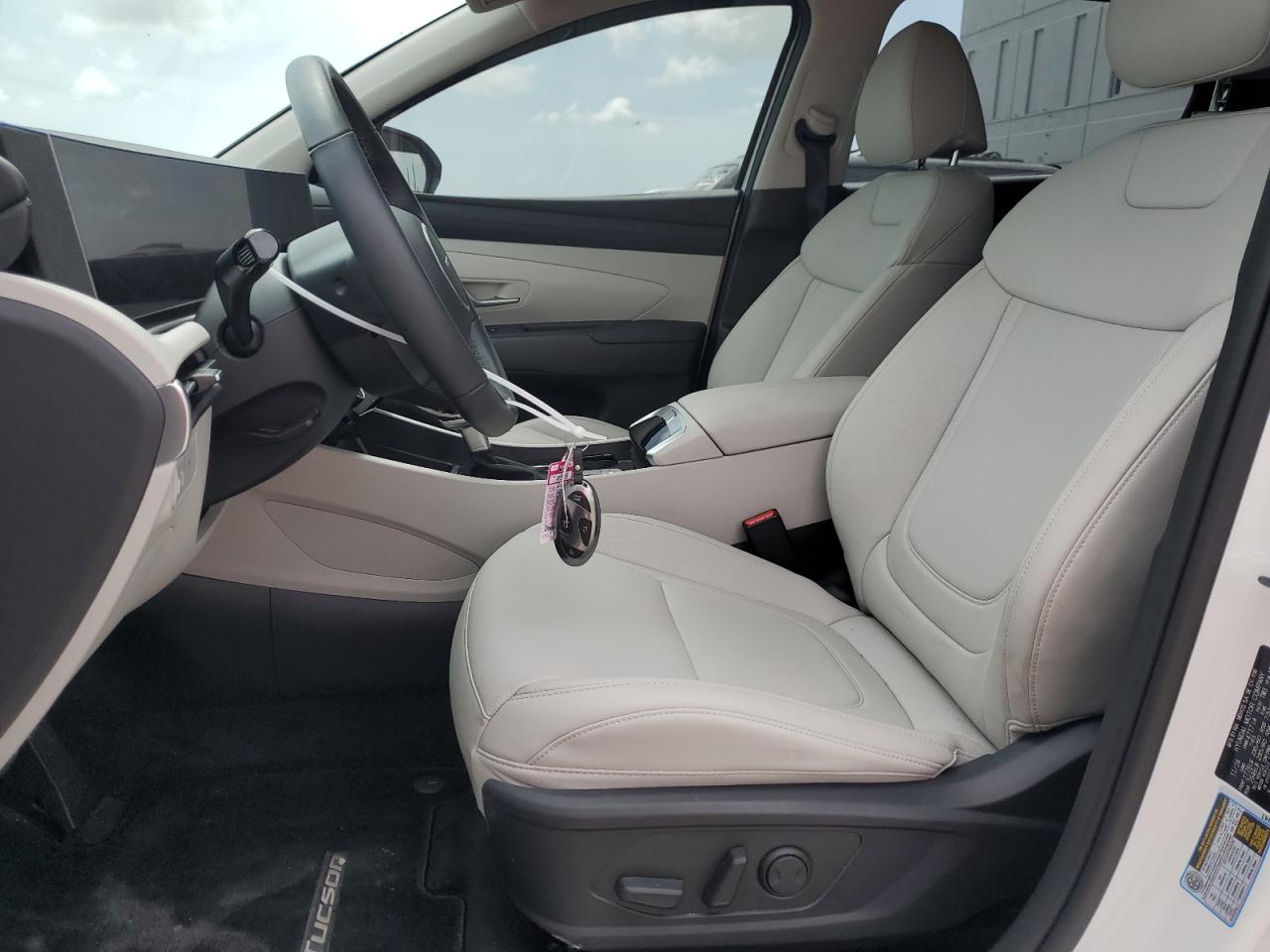 2025 Hyundai Tucson Sel VIN: 3KMJC3DE3SE014484 Lot: 62750405