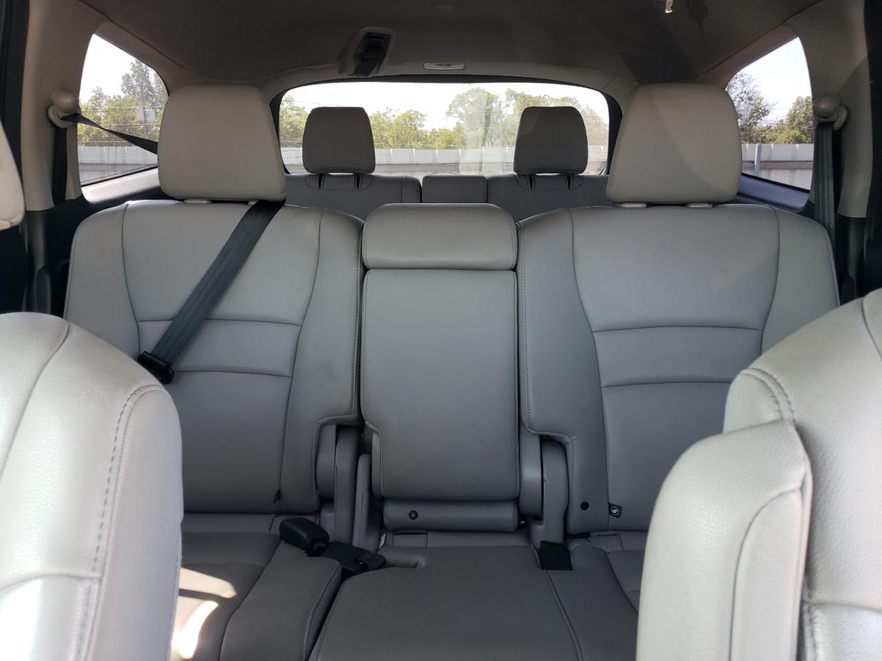 2017 Honda Pilot Exl VIN: 5FNYF6H84HB104180 Lot: 60949585