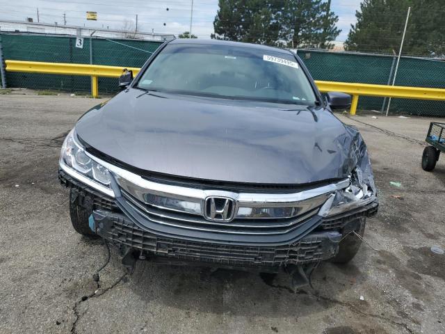 Sedans HONDA ACCORD 2017 Szary