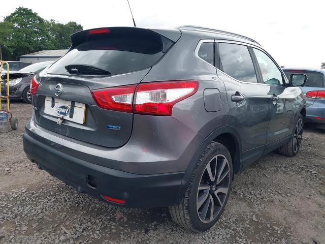 2015 NISSAN QASHQAI TE