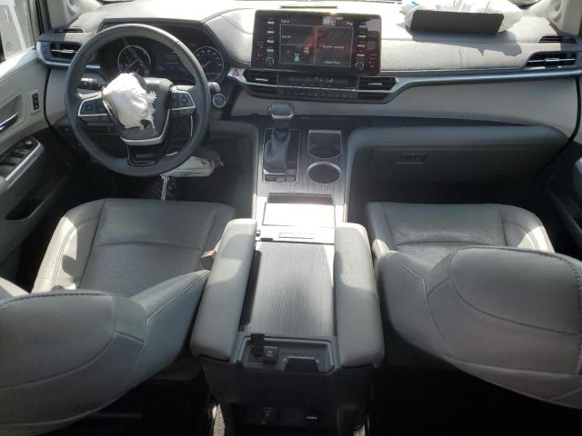 TOYOTA SIENNA 2022 Biały