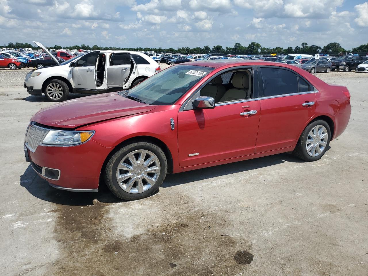 3LNDL2L39BR764177 LINCOLN MKZ Photo 1