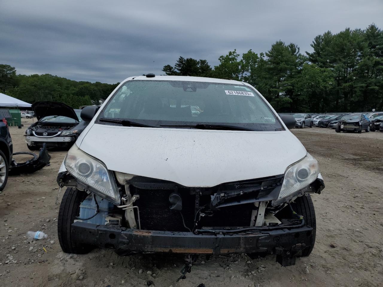 TOYOTA SIENNA 2018 VIN 5TDZZ3DC4JS943140 фото 5