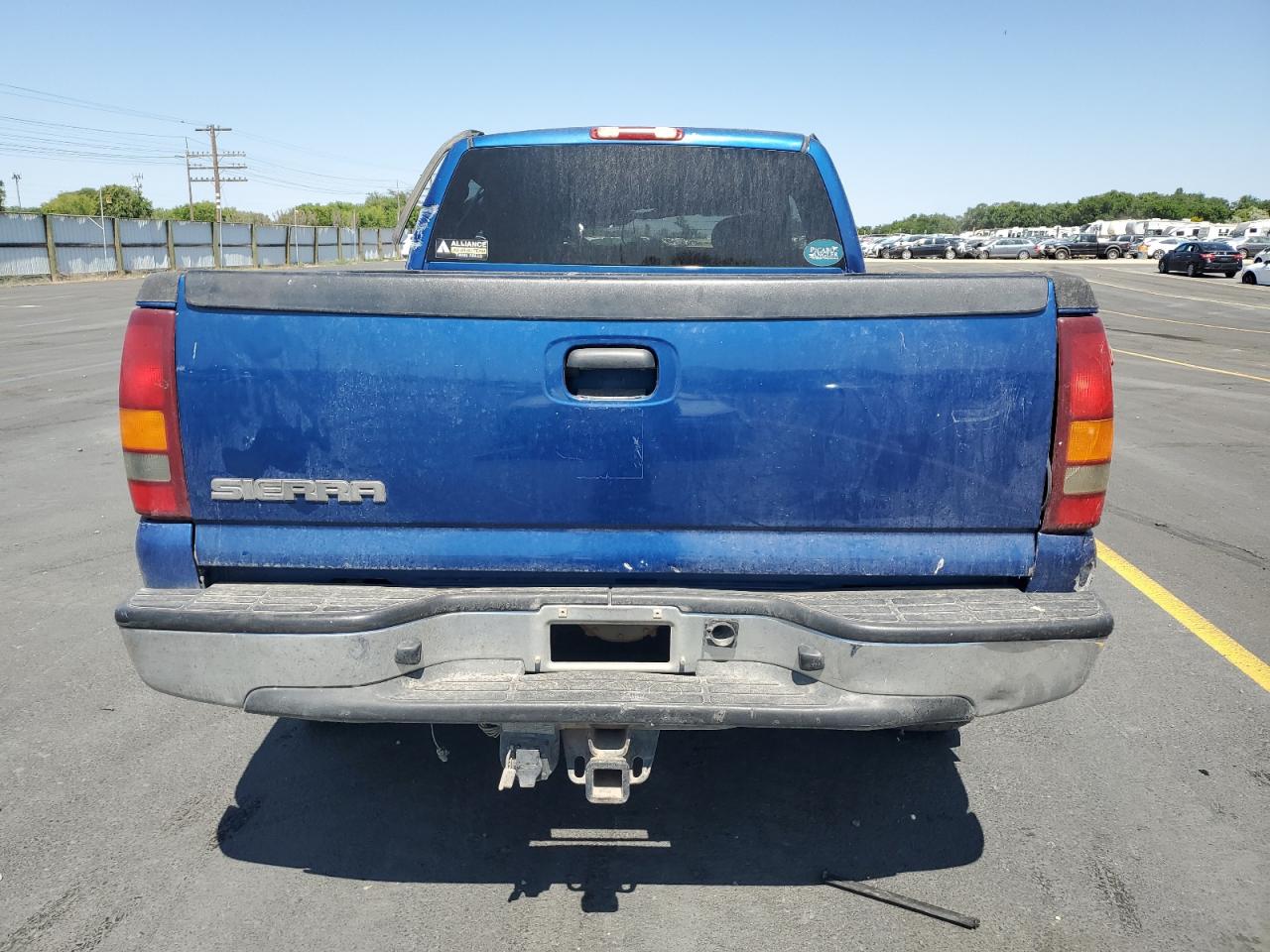 2003 GMC New Sierra K1500 VIN: 2GTEK19T331153158 Lot: 62517265