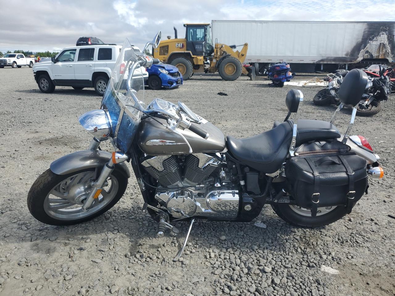 HONDA VTX CYCLE 2005 VIN 1HFSC55005A103142 фото 3