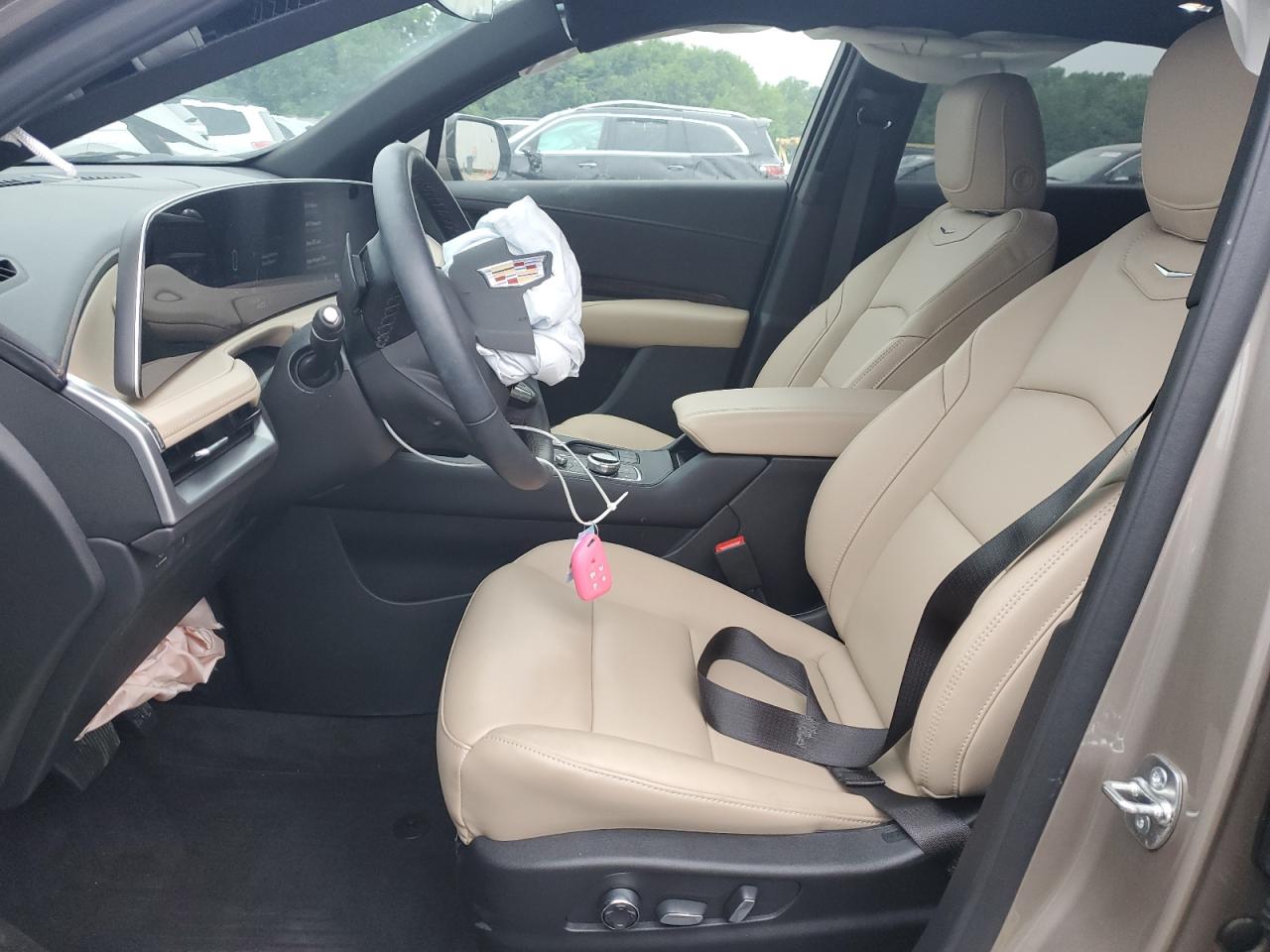 2025 Cadillac Xt4 Premium Luxury VIN: 1GYFZDR40SF119500 Lot: 60691985