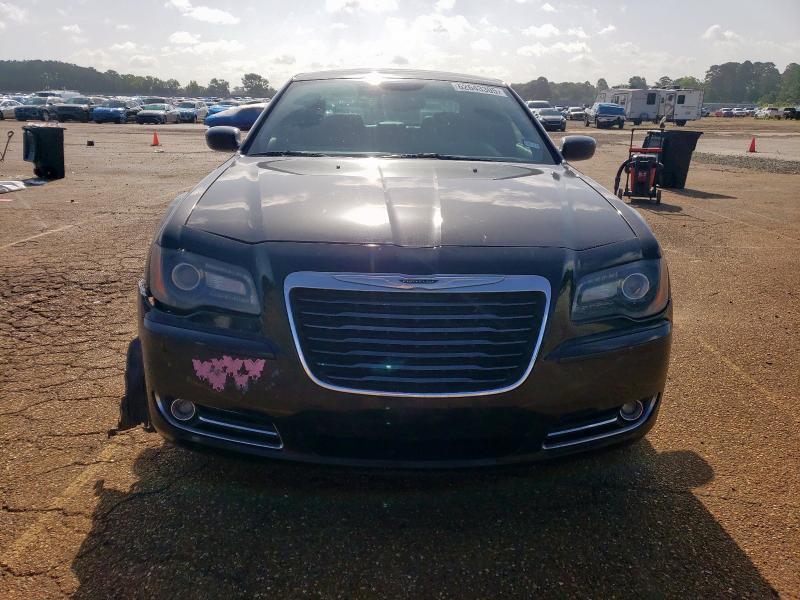 Седаны CHRYSLER 300 2013 Черный