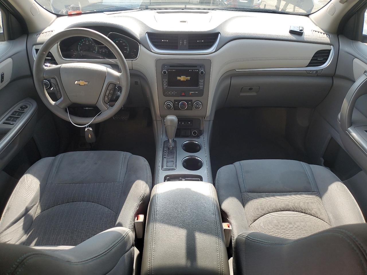 2017 Chevrolet Traverse Ls VIN: 1GNKVFKDXHJ212804 Lot: 62127275