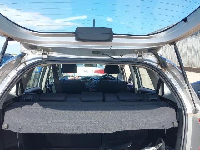 2014 HONDA JAZZ I-VTE