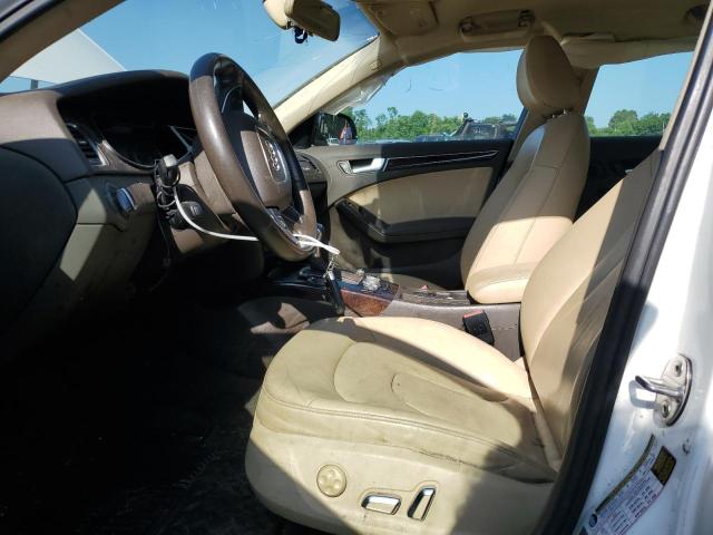 Sedans AUDI A4 2014 White