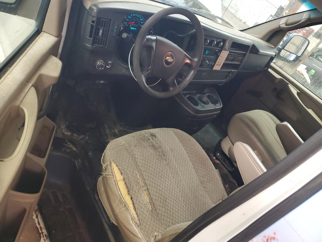 CHEVROLET EXPRESS 2009 VIN 1GCFG15X391139337 zdjęcie 8