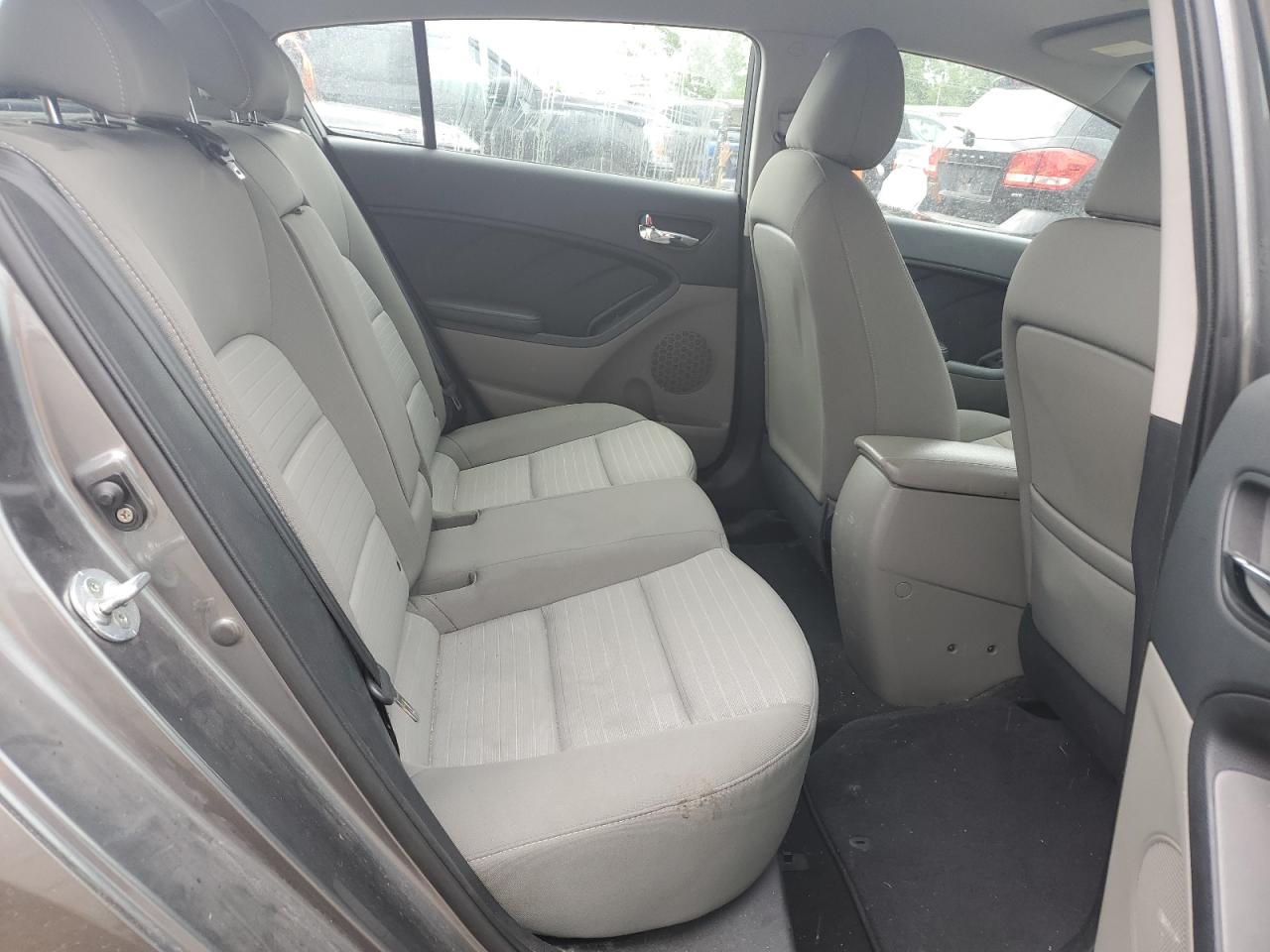 2015 Kia Forte Ex VIN: KNAFX5A87F5370961 Lot: 62548375