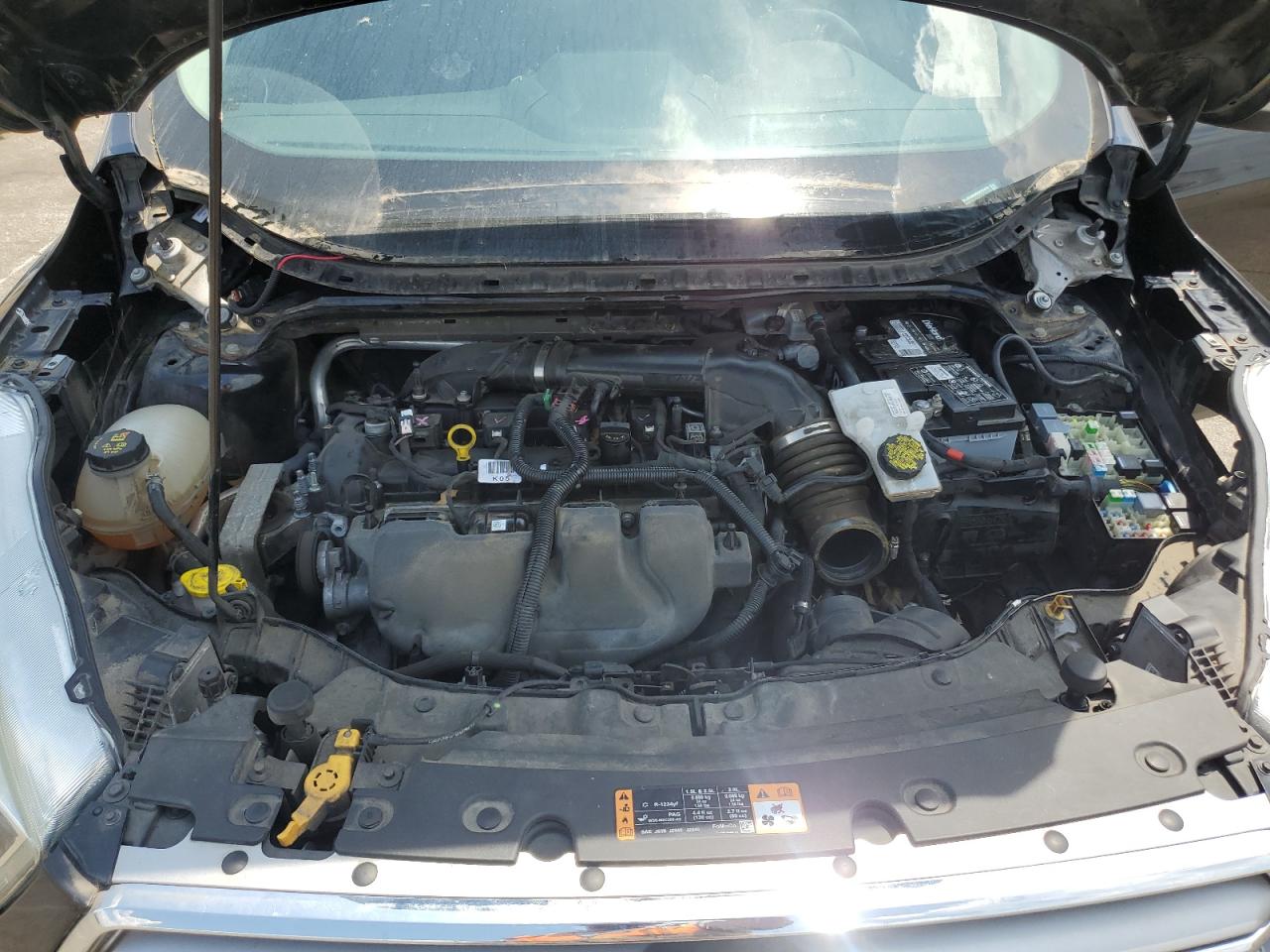 1FMCU9J95HUA47348 FORD ESCAPE 2017