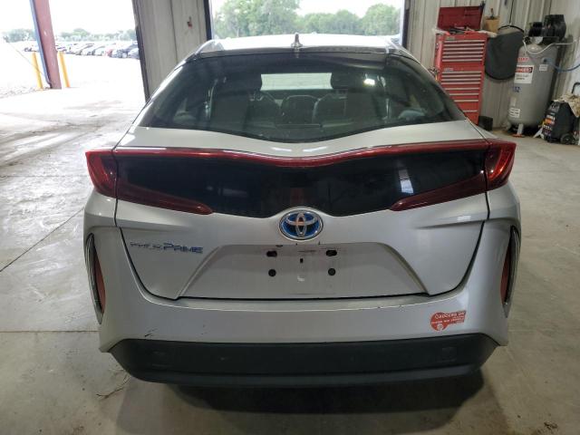 TOYOTA PRIUS 2017 Серебристый