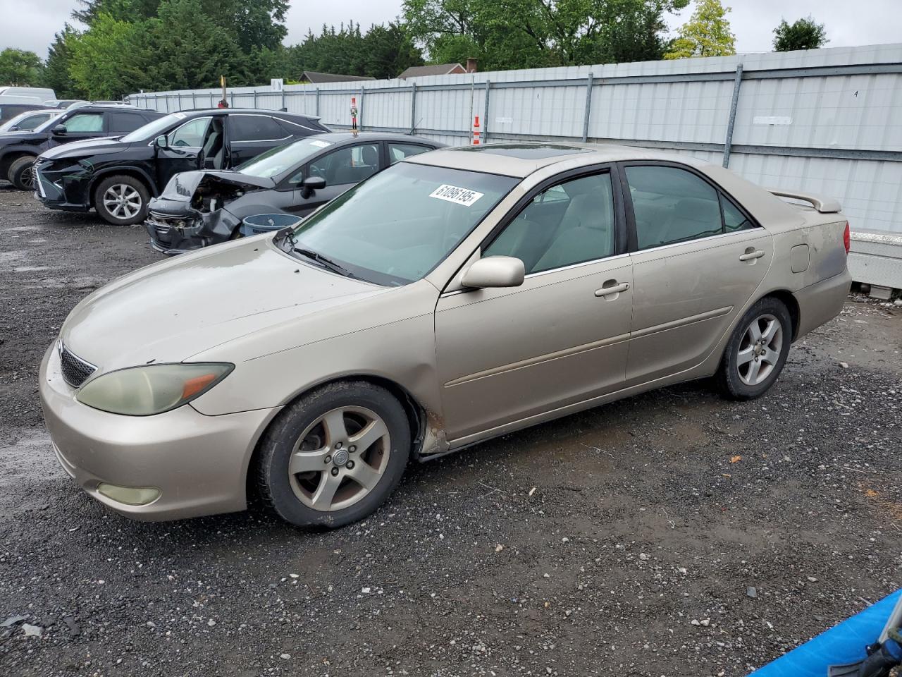 2004 Toyota Camry Se продається в Finksburg, MD - Front End
