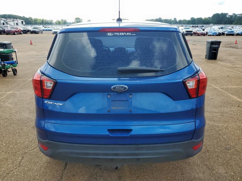  FORD ESCAPE 2019 Granatowy