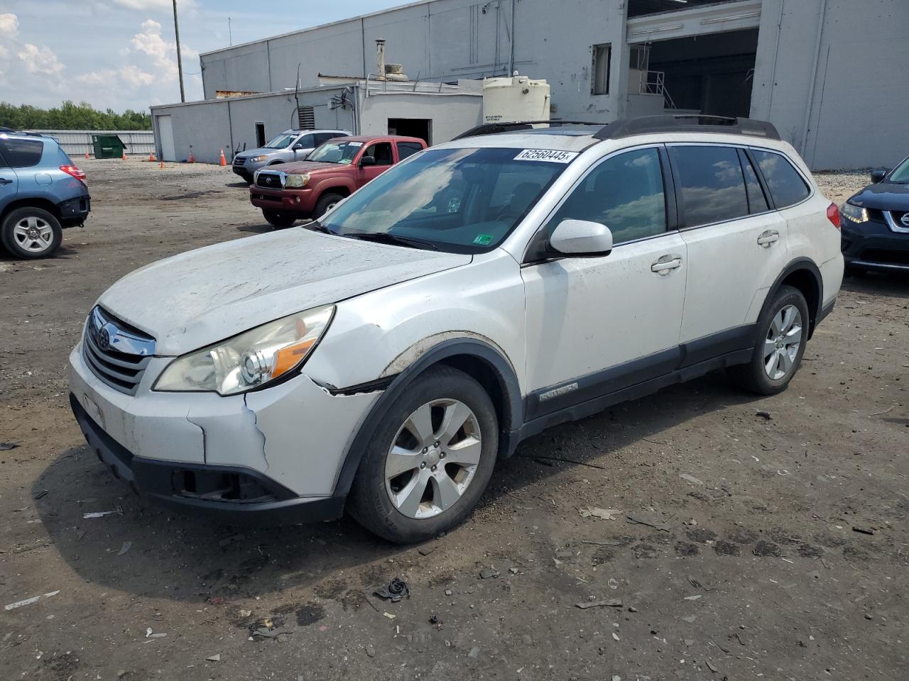 2011 Subaru Outback 2.5I Premium VIN: 4S4BRCGC8B3395235 Lot: 62560445