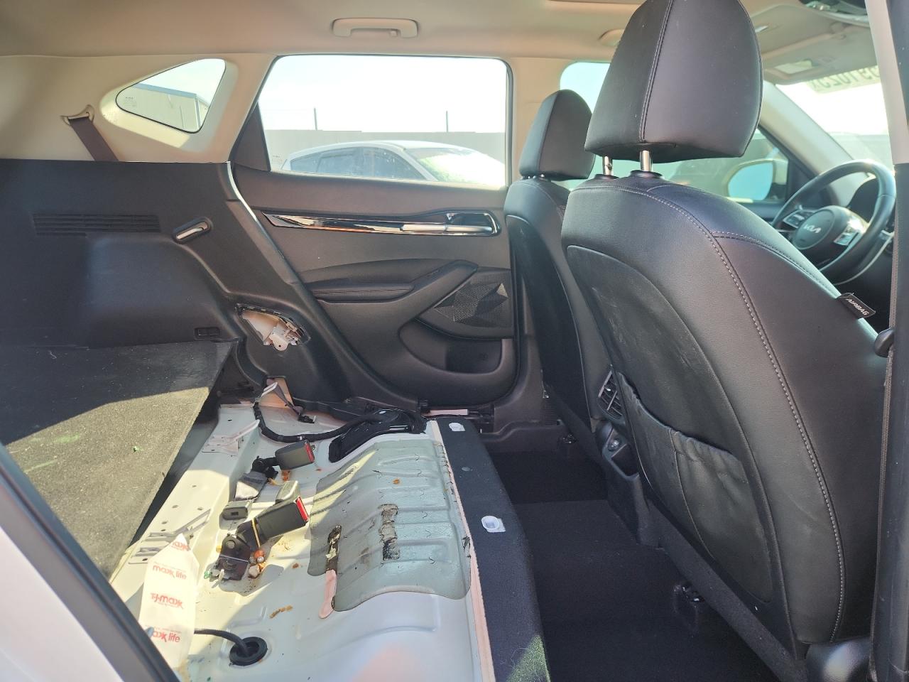 KIA SELTOS 2023 VIN KNDERCAAXP7453189 фото 10