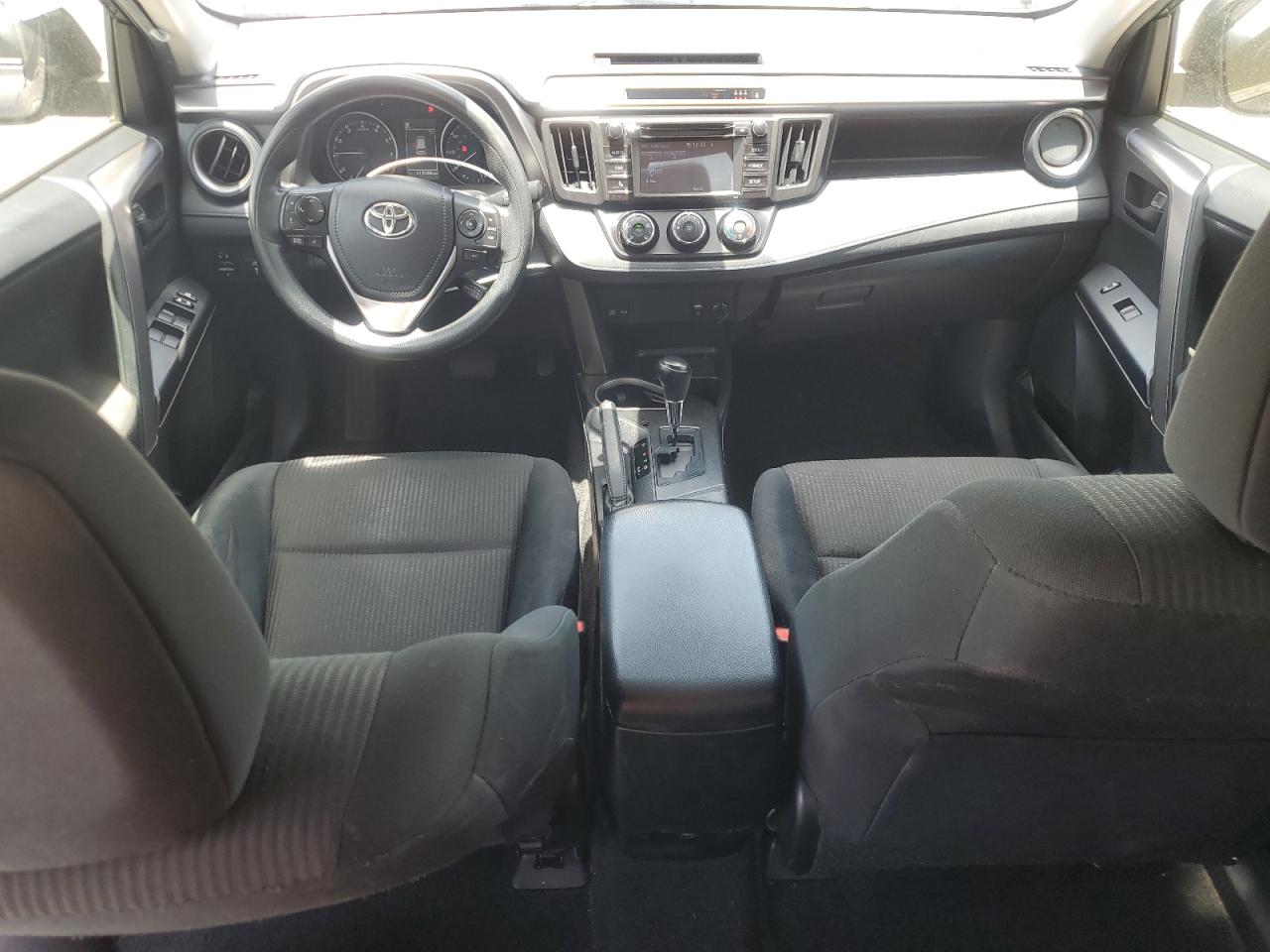 2017 Toyota Rav4 Le VIN: JTMZFREV4HJ705193 Lot: 60196265