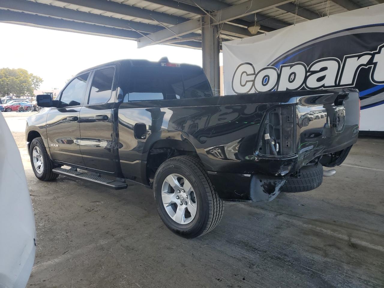 RAM 1500 2023 VIN 1C6RRFBGXPN529356 фото 2