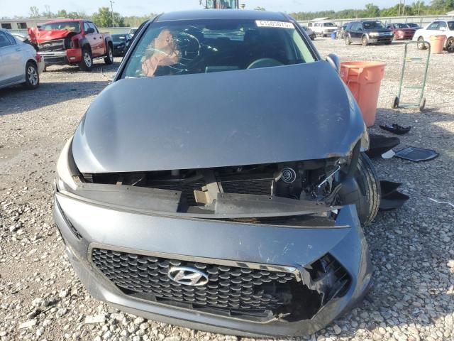  HYUNDAI ELANTRA 2018 Серый