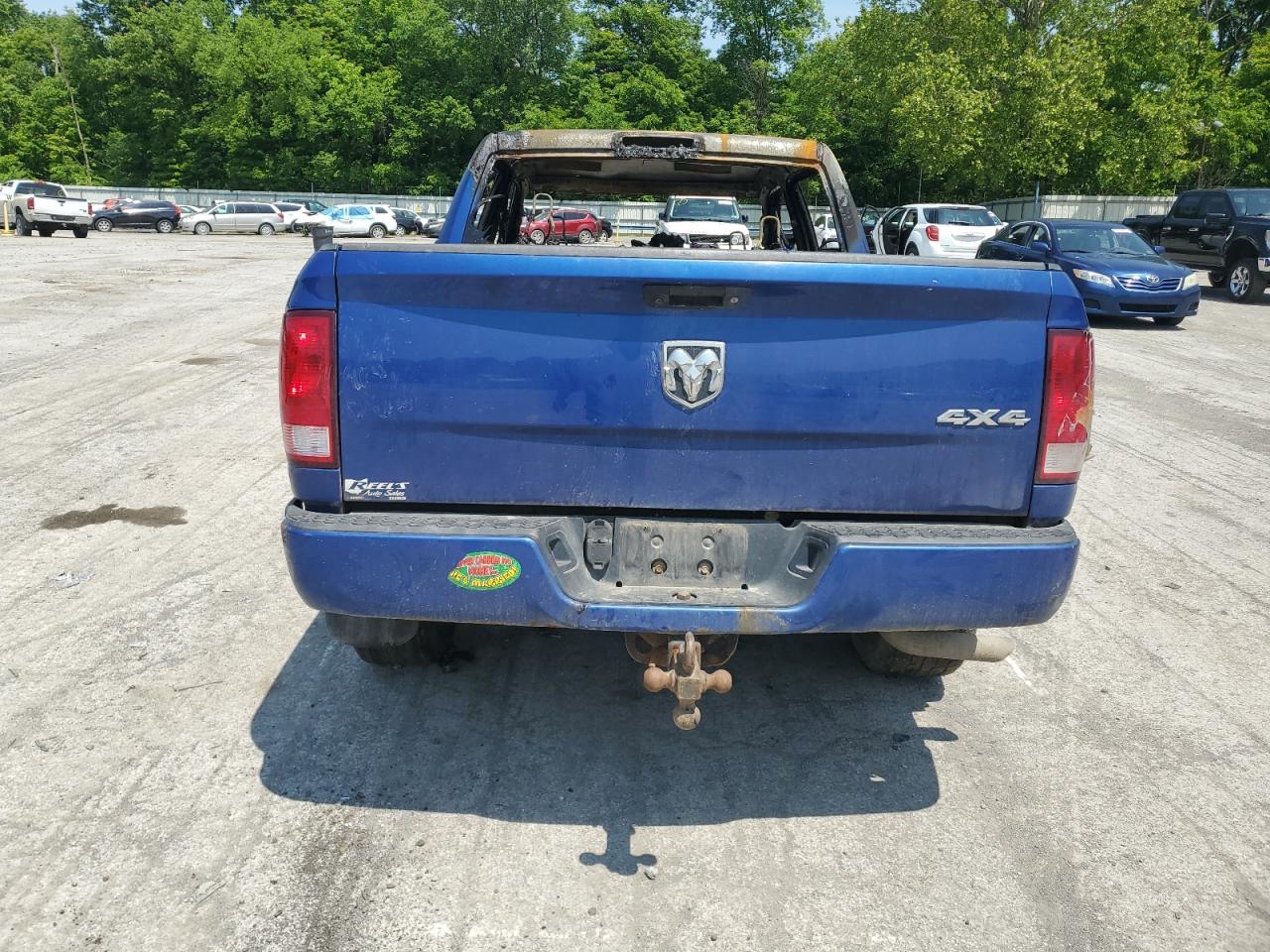 2018 Ram 1500 St VIN: 3C6RR7KG3JG198447 Lot: 58892245