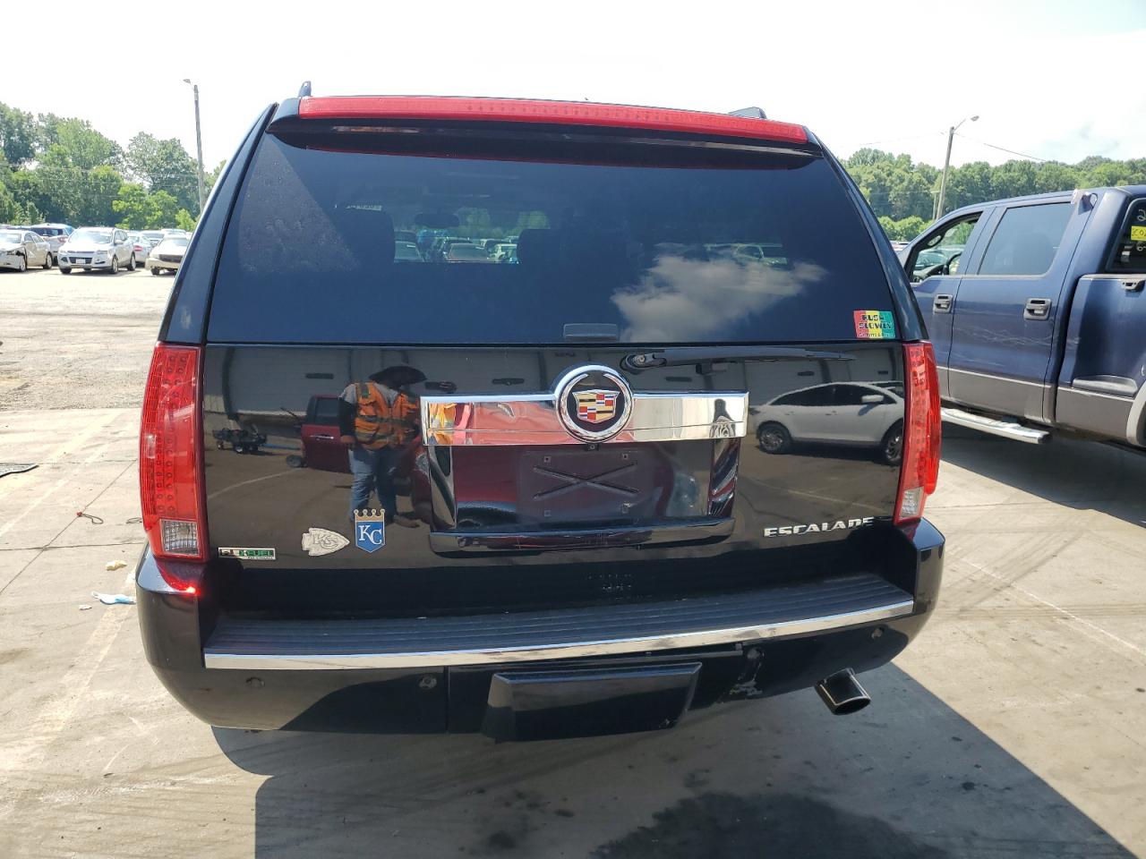 2012 Cadillac Escalade Esv Luxury VIN: 1GYS4HEF1CR119923 Lot: 62519195