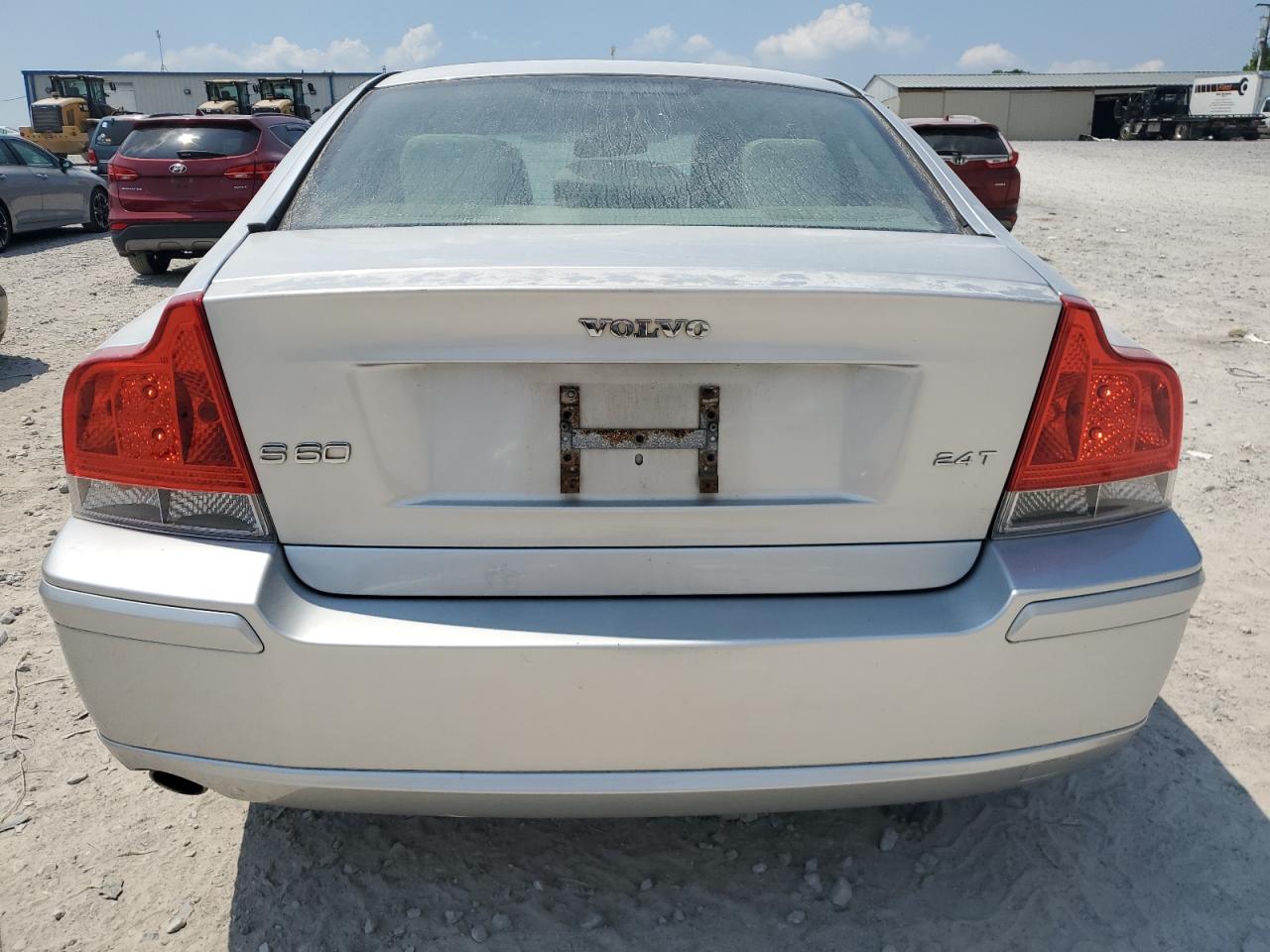 2007 Volvo S60 2.5T VIN: YV1RS592572623013 Lot: 62089635