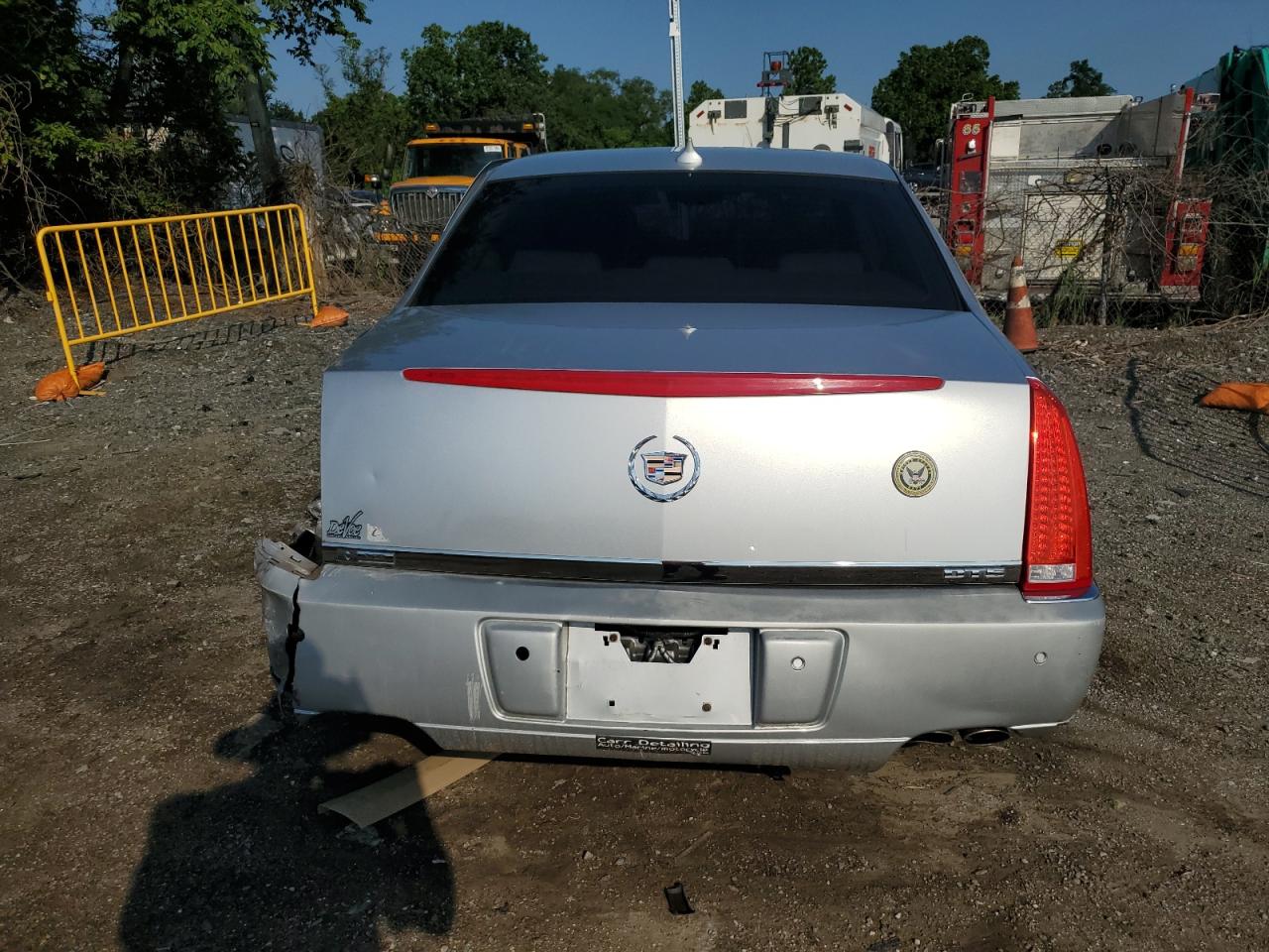 2009 Cadillac Dts VIN: 1G6KD57YX9U132679 Lot: 61909755