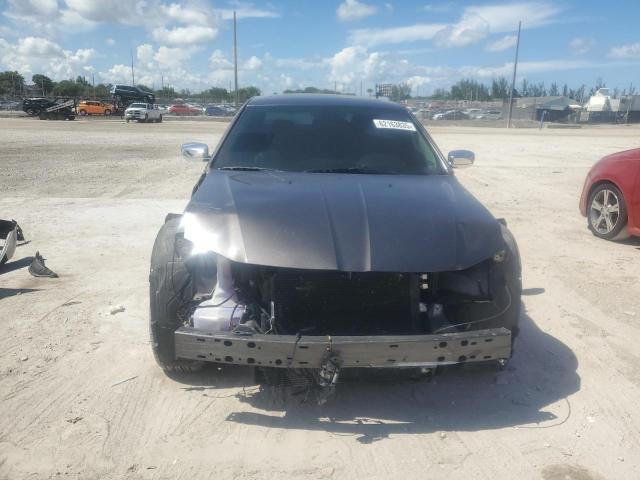  CHRYSLER 300 2018 Szary