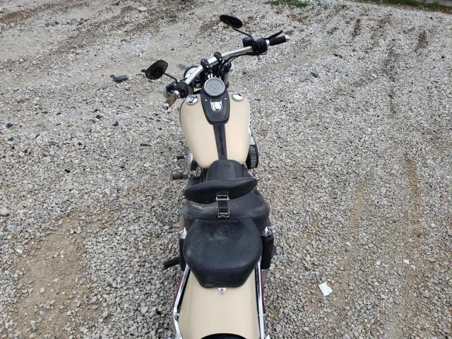  HARLEY-DAVIDSON FX 2017 Кремовый