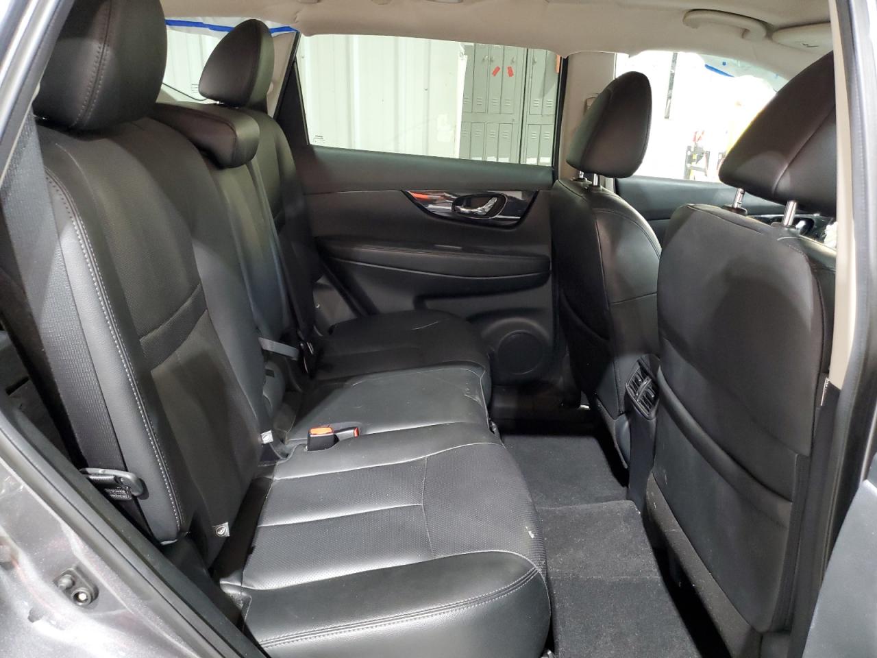2020 Nissan Rogue S VIN: 5N1AT2MV8LC710565 Lot: 62462465