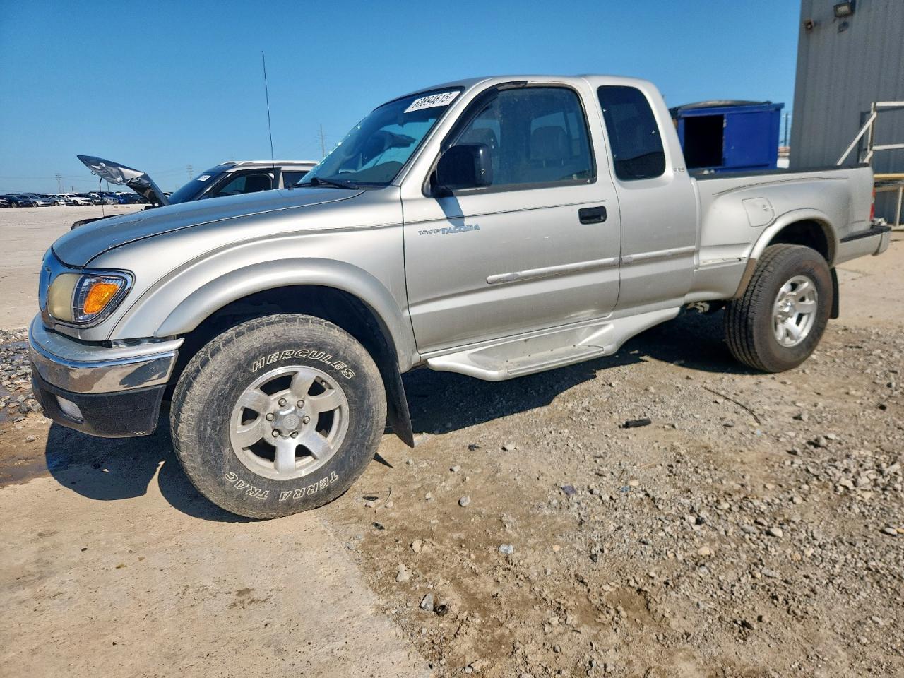 2003 Toyota Tacoma Xtracab Prerunner na sprzedaż w Haslet, TX - Side