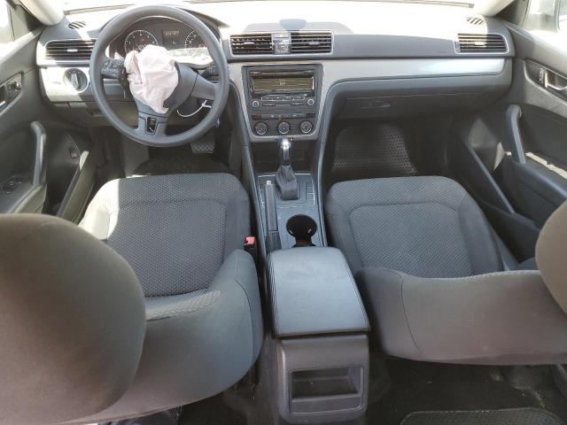  VOLKSWAGEN PASSAT 2013 Srebrny